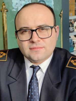 Давардуст Хади